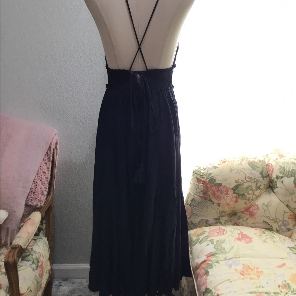Lulus - Picture 3 of 3